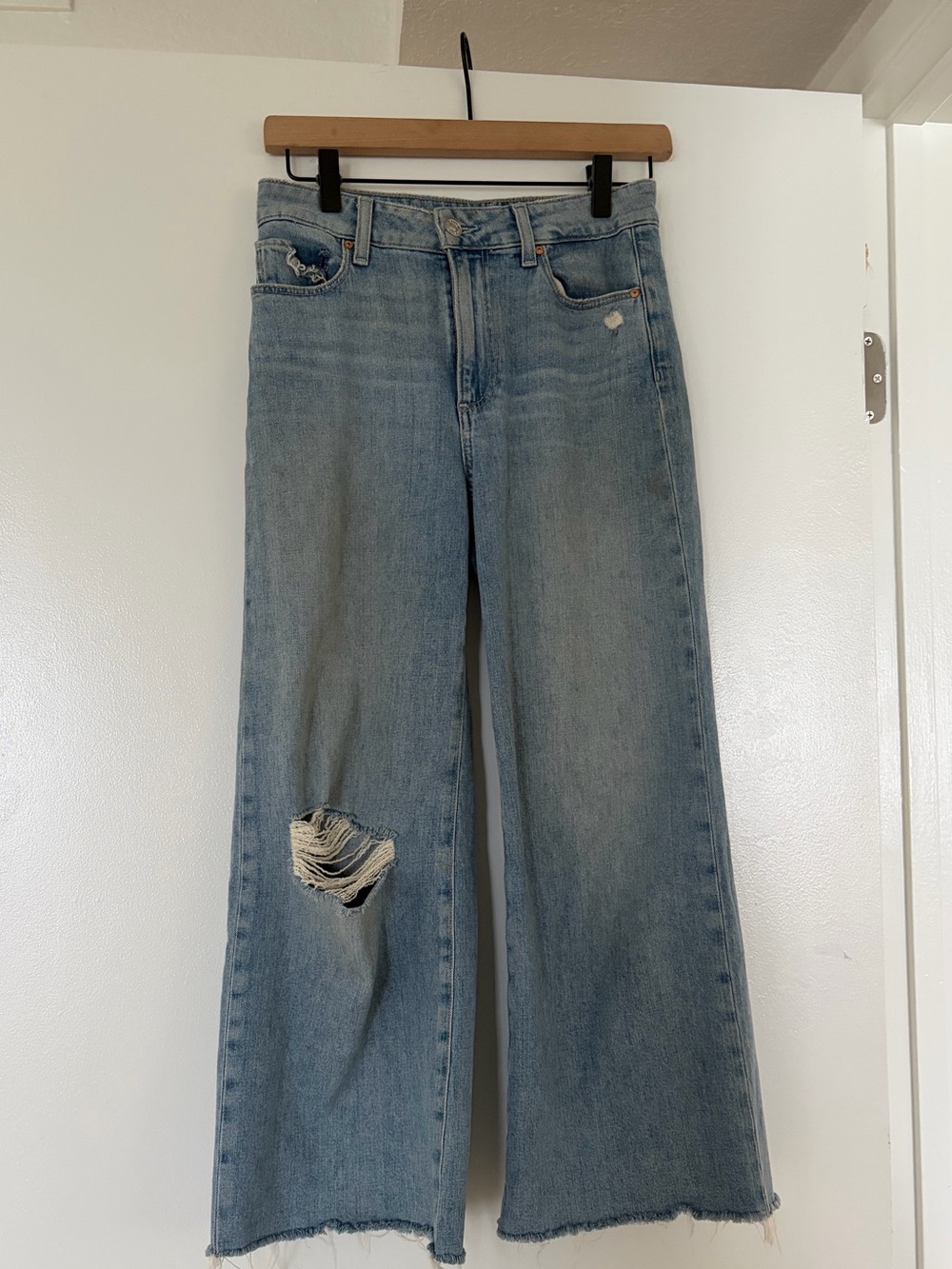 Paige Anessa Straight Leg Jeans size 25